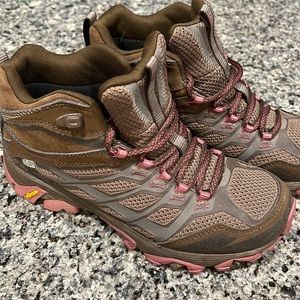 Merrell Woman’s Hikers